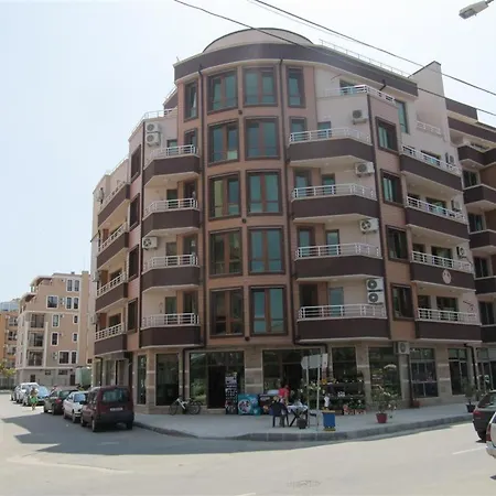 Apartment Rayski Zalez Pomorie